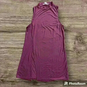 Rosé Breeze Side-Slit Tunic Size Small - Like New